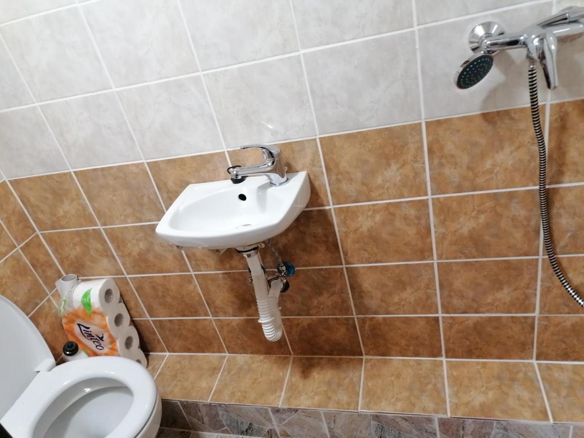 Fara Choustnikovo Hradiste Hotel Bagian luar foto